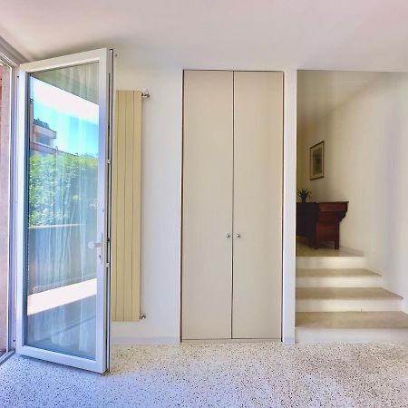 Minimal Apartment Navigli Milano Exteriör bild
