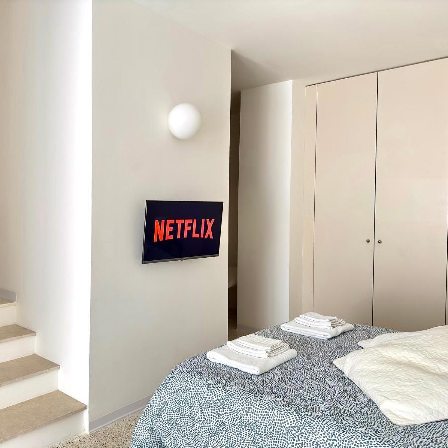 Minimal Apartment Navigli Milano Exteriör bild
